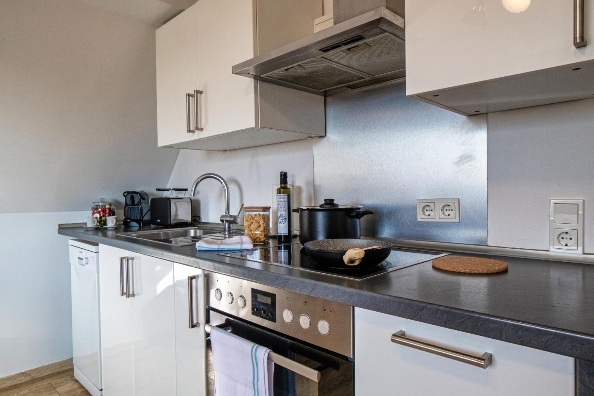 110 Qm Penthousewohnung Bei Bonn / Koeln ローマル エクステリア 写真
